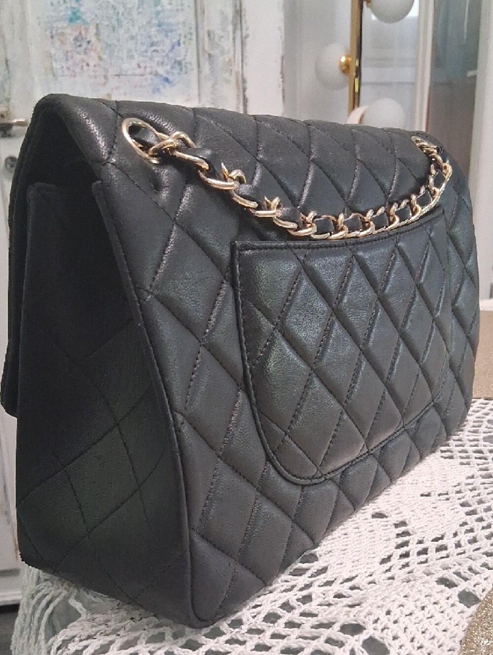 CHANEL MAXI CLASSIC FLAP - Picture 7 of 16